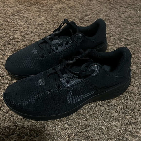 Nike Flex men running shoe BRAND NEW - Picture 1 of 5